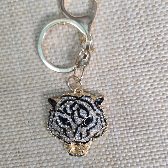 Gold and Black Tiger Key Holder - Picture 6 of 6